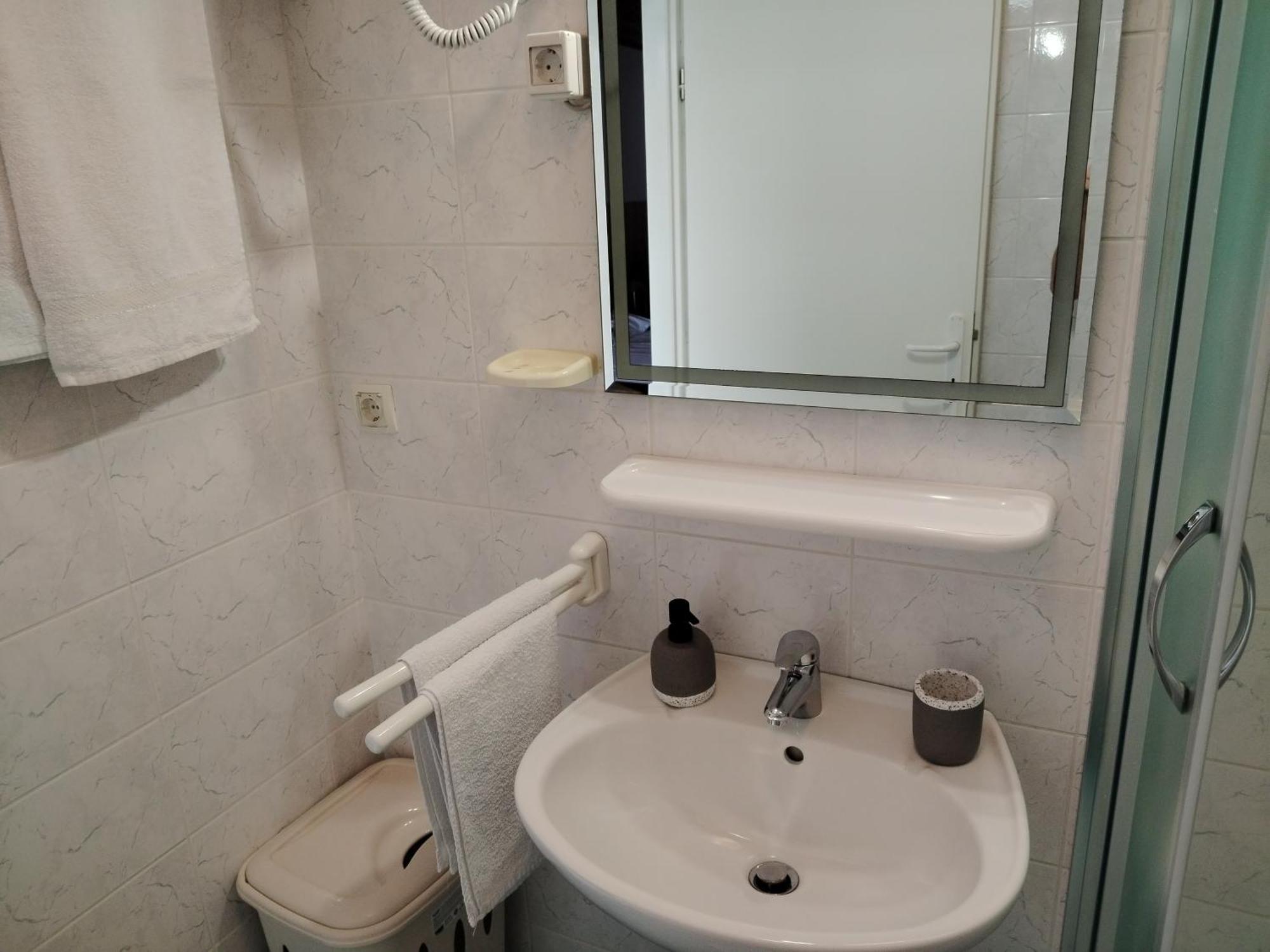 Apartmani Marijan Crikvenica Extérieur photo